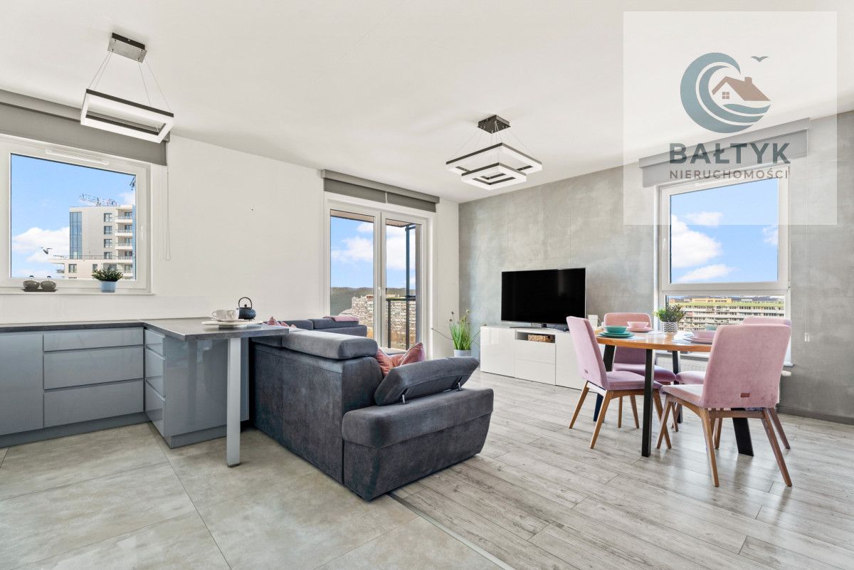 Mieszkanie 3-pokojowe Gdańsk Przymorze, ul. Obrońców Wybrzeża. Zdjęcie 1