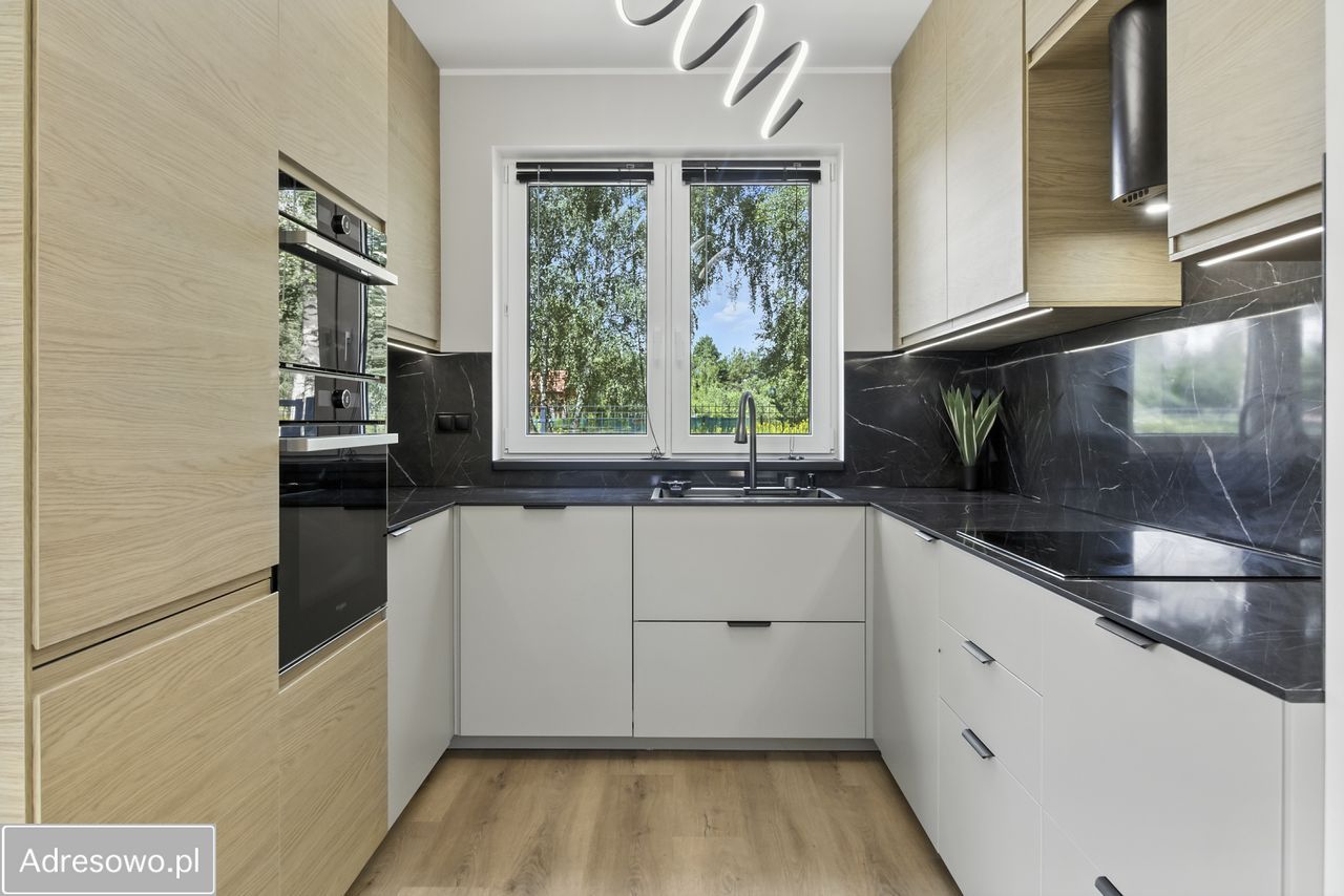 dom wolnostojący, 4 pokoje Dębe Wielkie. Zdjęcie 7