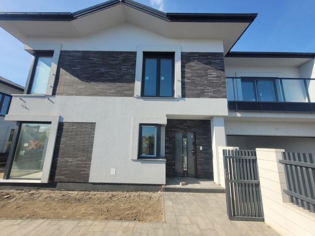 bliźniak, 6 pokoi Opacz Mała. Zdjęcie 28