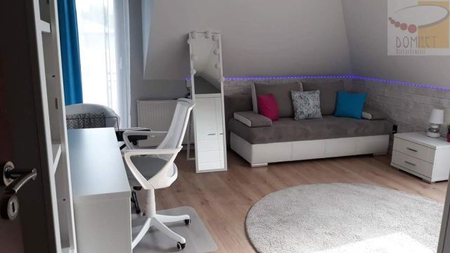 dom wolnostojący, 5 pokoi Brwinów. Zdjęcie 16