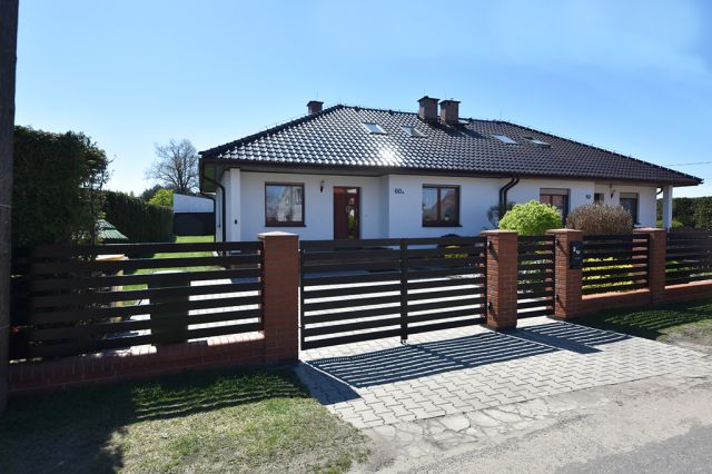 bliźniak, 4 pokoje Łubniany, ul. Dworcowa. Zdjęcie 1