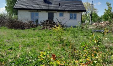 dom wolnostojący, 4 pokoje Parznice, Brak