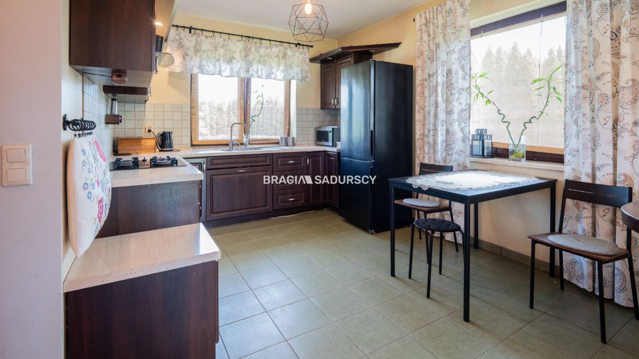 dom wolnostojący, 5 pokoi Wolica. Zdjęcie 8