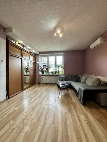 Mieszkanie 3-pokojowe Będzin Warpie, ul. Krakowska. Zdjęcie 1