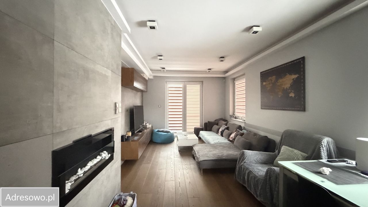 Mieszkanie 4-pokojowe Kraków Jugowice. Zdjęcie 1