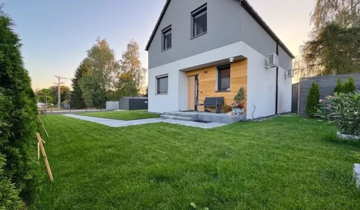 dom wolnostojący, 3 pokoje Cholerzyn