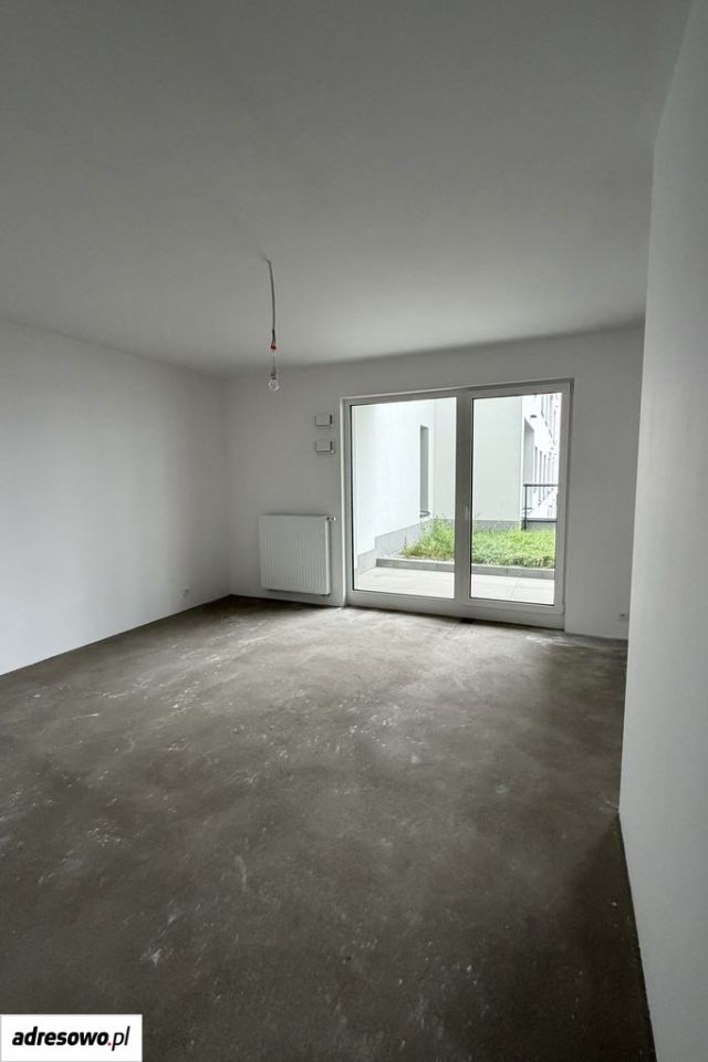 Mieszkanie 3-pokojowe Warszawa Włochy, ul. Równoległa. Zdjęcie 1