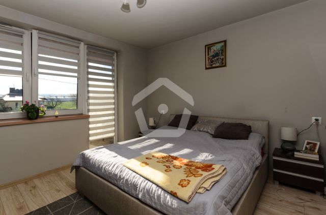 dom wolnostojący, 6 pokoi Trzciana. Zdjęcie 13