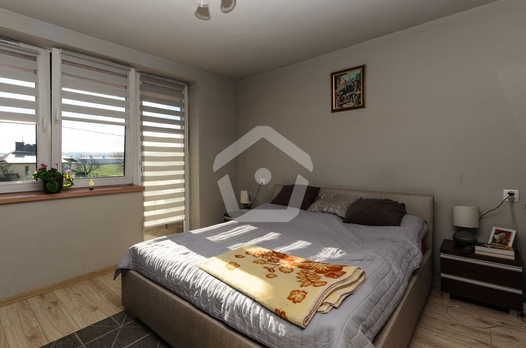 dom wolnostojący, 6 pokoi Trzciana. Zdjęcie 13