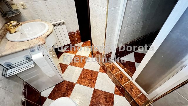 dom wolnostojący, 6 pokoi Tomaszów Mazowiecki, ul. Piękna. Zdjęcie 21