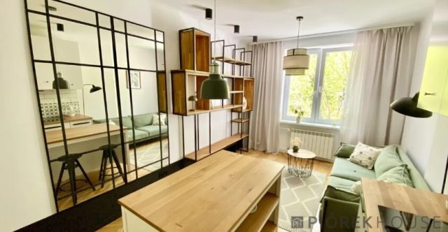 Mieszkanie 3-pokojowe Warszawa Wola, ul. Szlenkierów. Zdjęcie 1