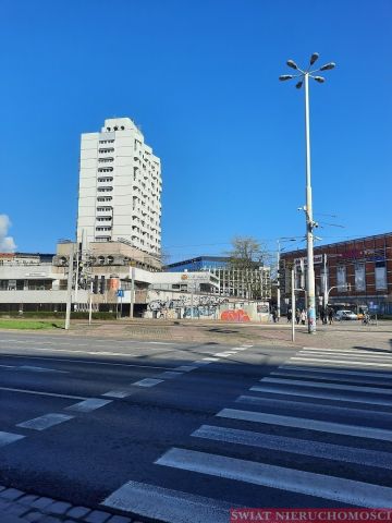 Lokal Wrocław Plac Grunwaldzki. Zdjęcie 1