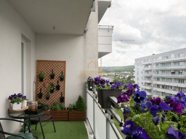 Mieszkanie 3-pokojowe Reda, ul. Morska. Zdjęcie 1