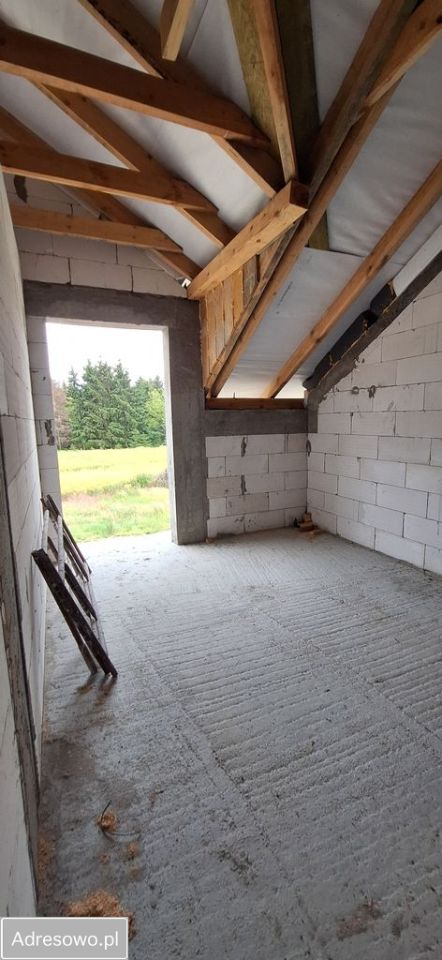 bliźniak, 5 pokoi Falęcin. Zdjęcie 9