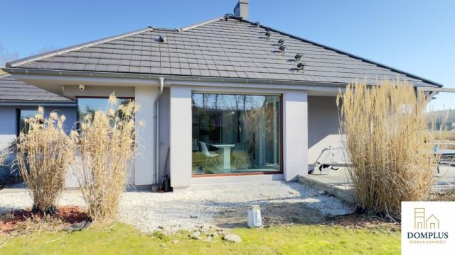 dom wolnostojący, 3 pokoje Karolewo. Zdjęcie 1