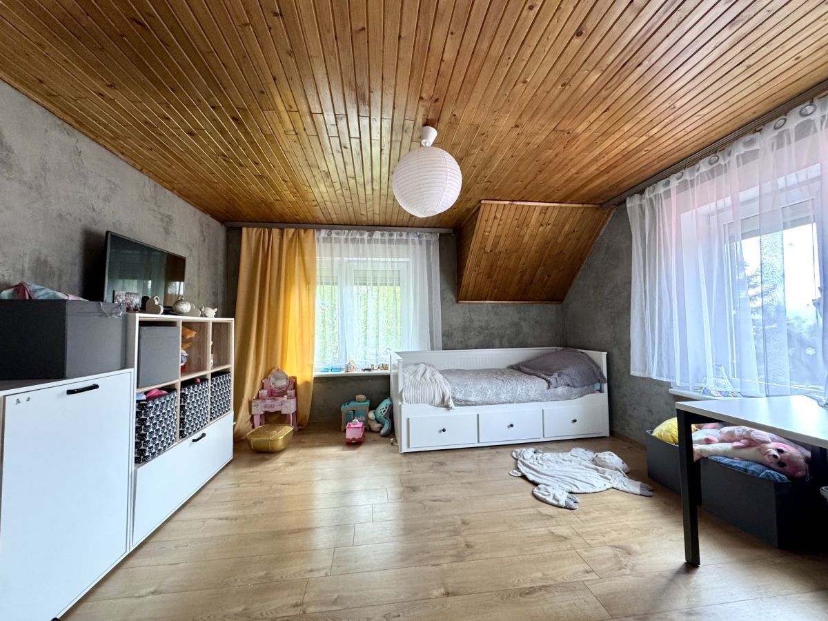 dom wolnostojący, 7 pokoi Jelenia Góra, ul. Adama Mickiewicza. Zdjęcie 13