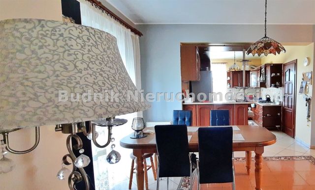 dom wolnostojący, 5 pokoi Stare Babice. Zdjęcie 4