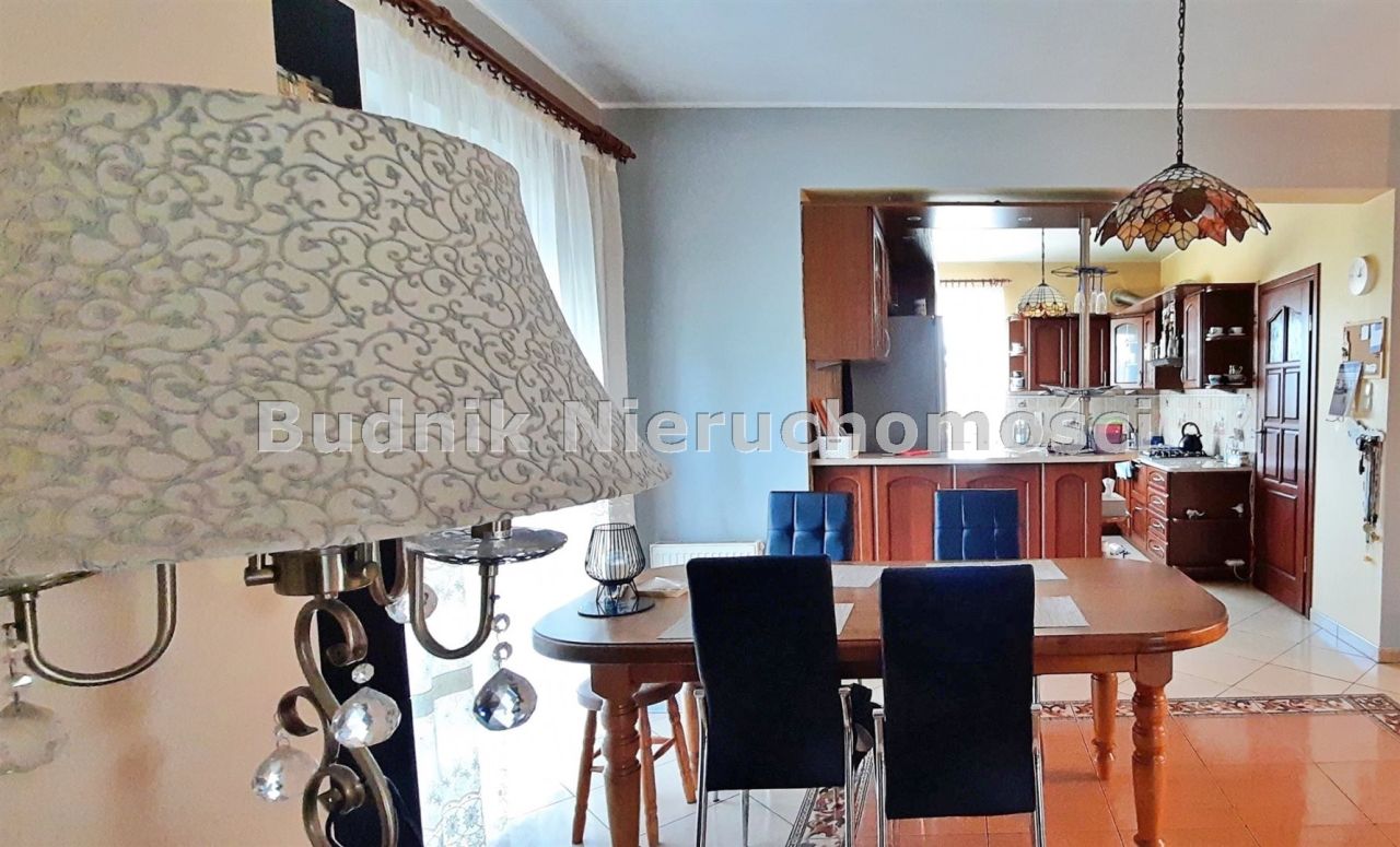 dom wolnostojący, 5 pokoi Stare Babice. Zdjęcie 4