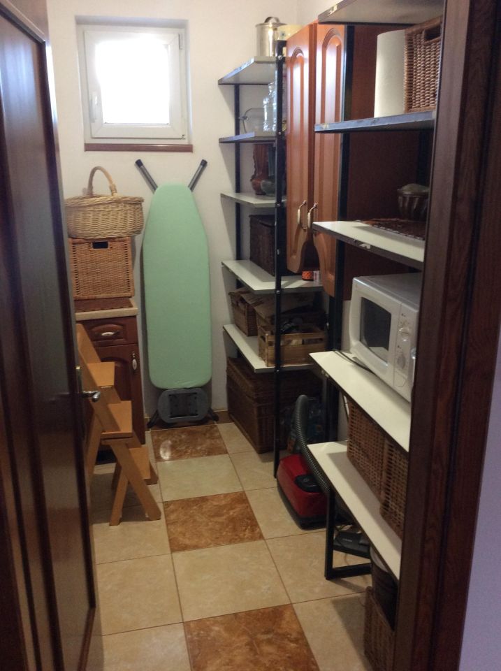 dom wolnostojący, 5 pokoi Tarnawa Dolna. Zdjęcie 18