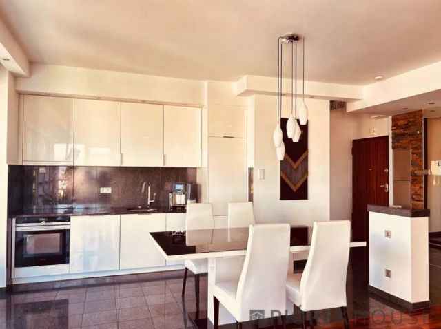 Mieszkanie 3-pokojowe Warszawa Wola, ul. Grzybowska. Zdjęcie 2