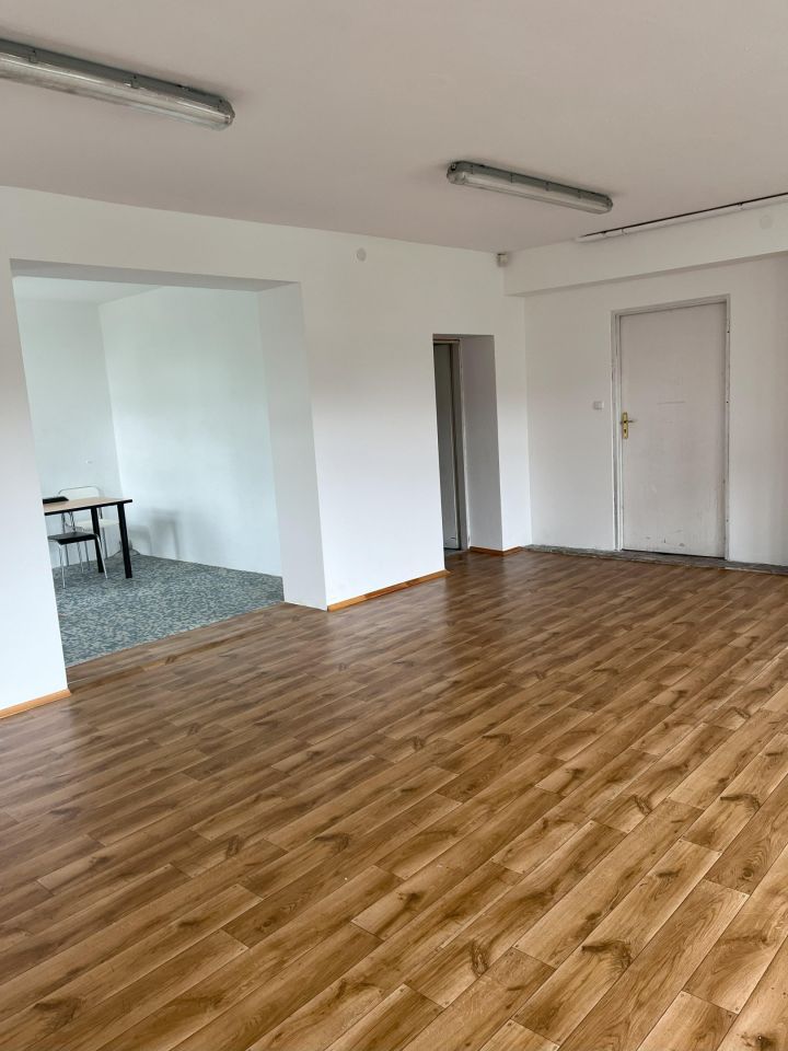 Lokal Inwałd, ul. Wiejska. Zdjęcie 3