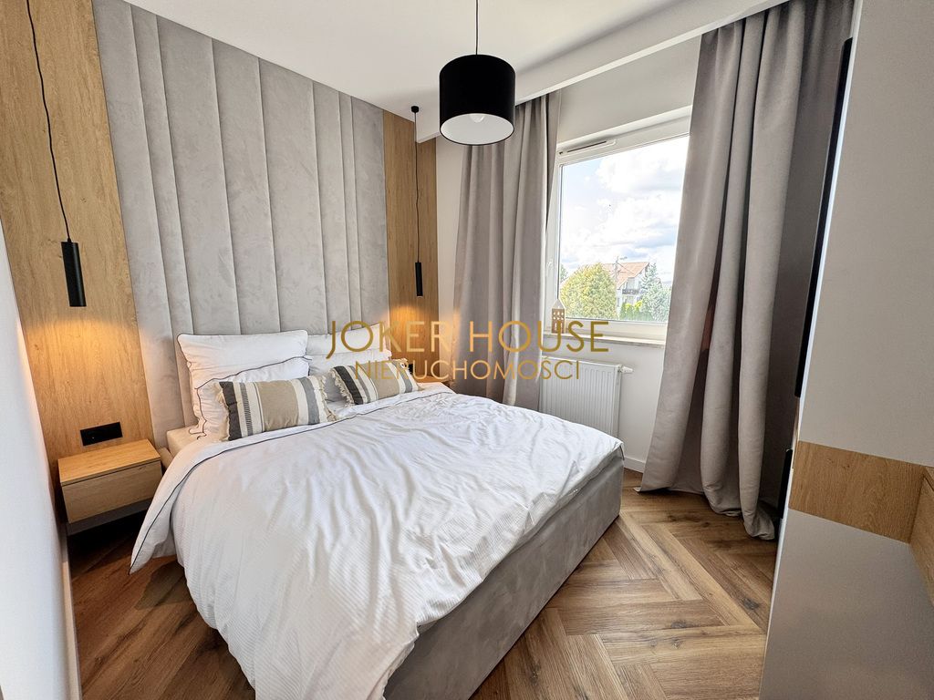 Mieszkanie 3-pokojowe Rzeszów Biała, al. gen. Władysława Sikorskiego. Zdjęcie 1