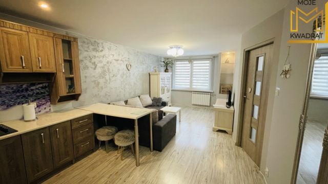 Mieszkanie 2-pokojowe Bełchatów, ul. Czapliniecka. Zdjęcie 2