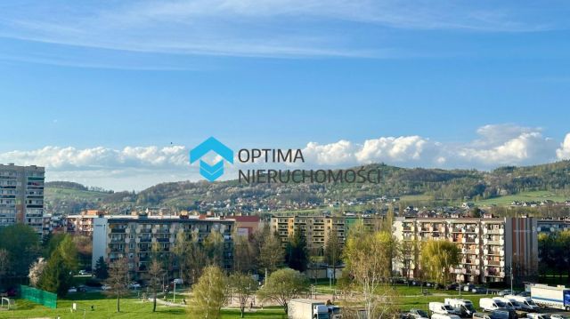 Mieszkanie 3-pokojowe Jelenia Góra Zabobrze, ul. Tadeusza Sygietyńskiego. Zdjęcie 6