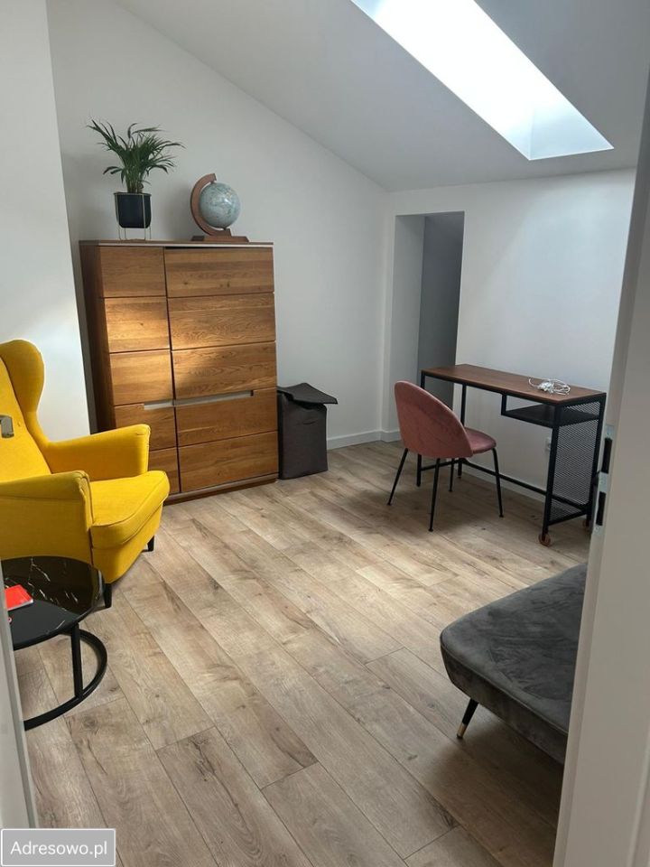 bliźniak, 6 pokoi Dąbrowica. Zdjęcie 19