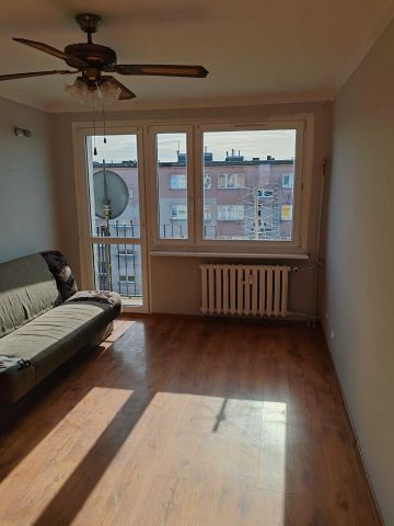 Mieszkanie 4-pokojowe Sławno, ul. Adama Mickiewicza. Zdjęcie 1