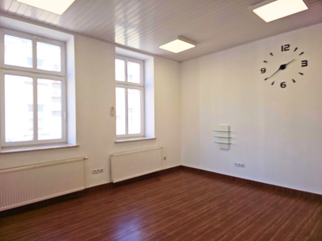 Biuro Rzeszów, ul. Stanisława Jabłońskiego. Zdjęcie 1