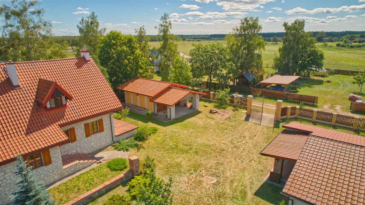 dom wolnostojący, 2 pokoje Jeglin. Zdjęcie 7