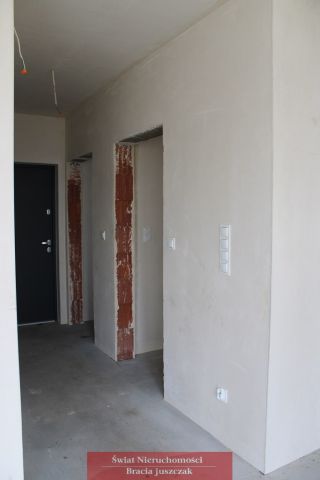 bliźniak, 4 pokoje Kryniczno. Zdjęcie 8