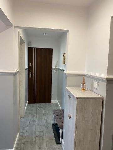 Mieszkanie 3-pokojowe Pszczyna Siedlice, ul. ks. bp. H. Bednorza. Zdjęcie 1