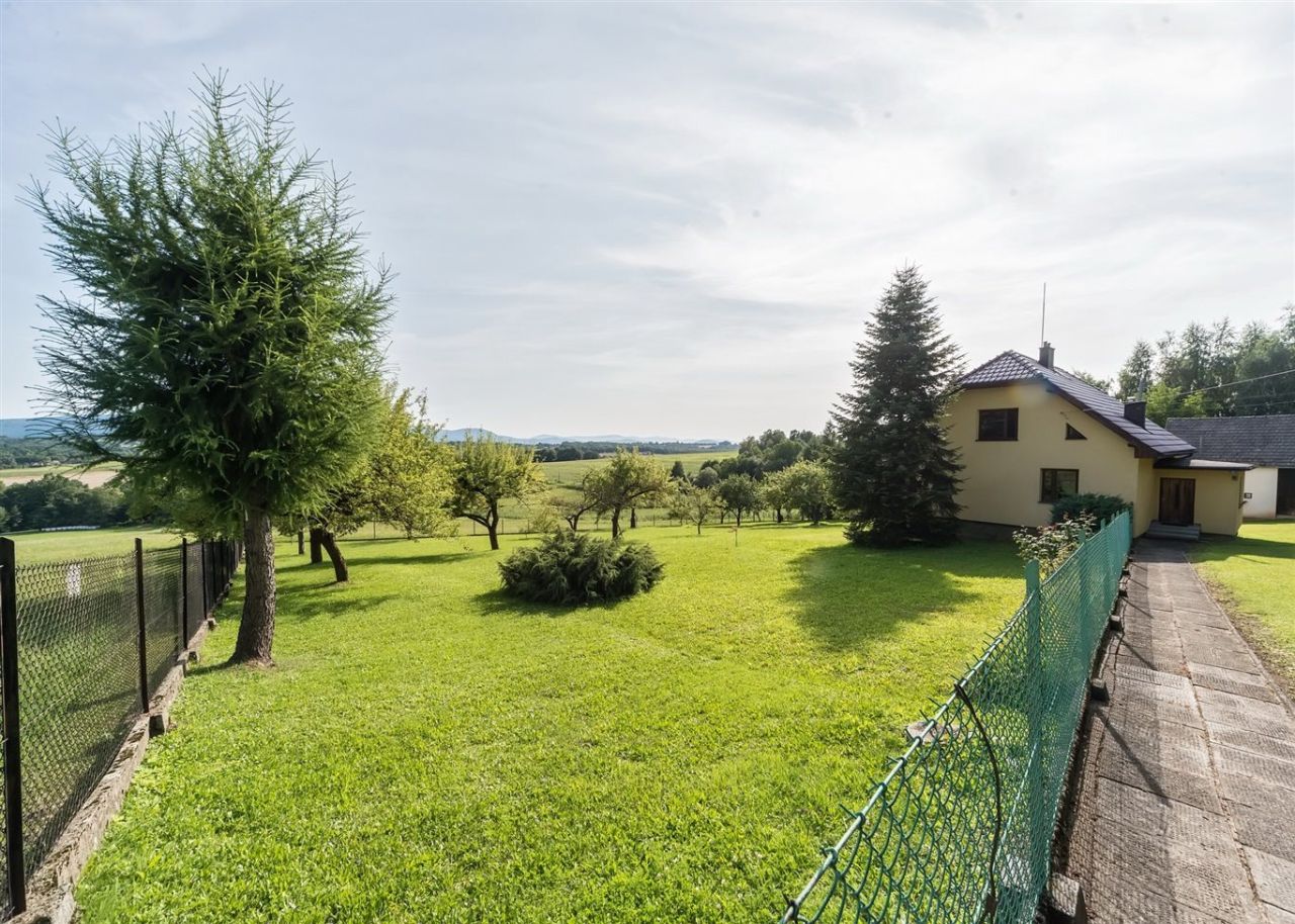 dom wolnostojący, 4 pokoje Bielowicko. Zdjęcie 5