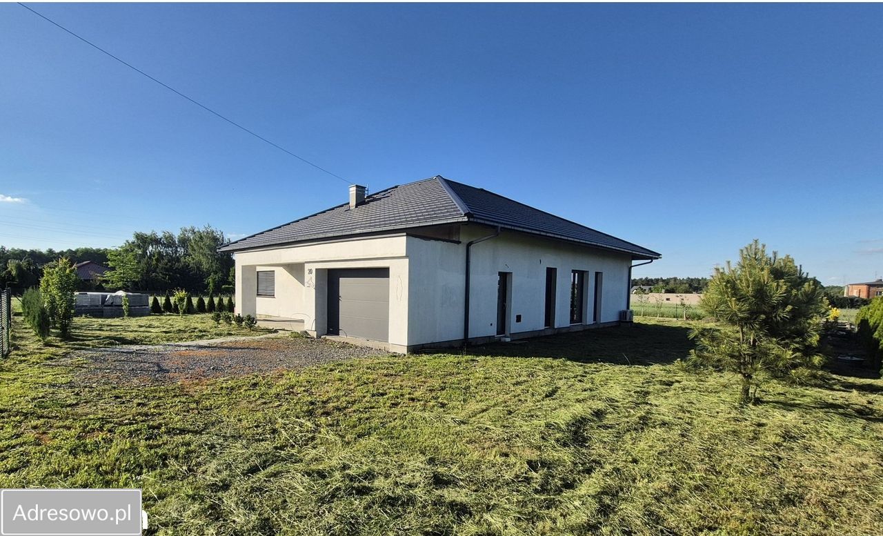 dom wolnostojący, 4 pokoje Książenice, ul. Leśna. Zdjęcie 17