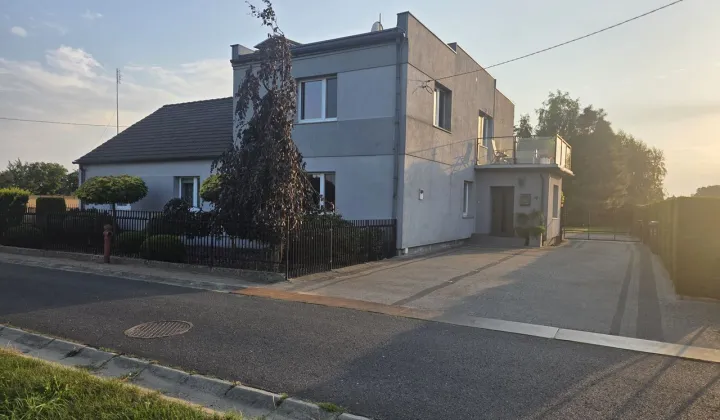dom wolnostojący, 5 pokoi Krotoszyn