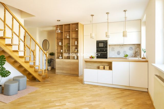 Mieszkanie 4-pokojowe Kraków Dębniki, ul. Kobierzyńska. Zdjęcie 3