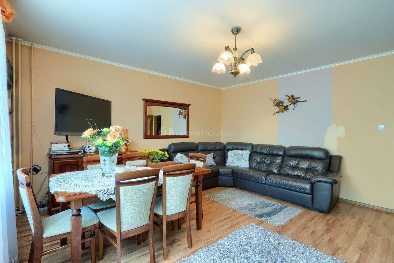 Mieszkanie 3-pokojowe Zgierz. Zdjęcie 2