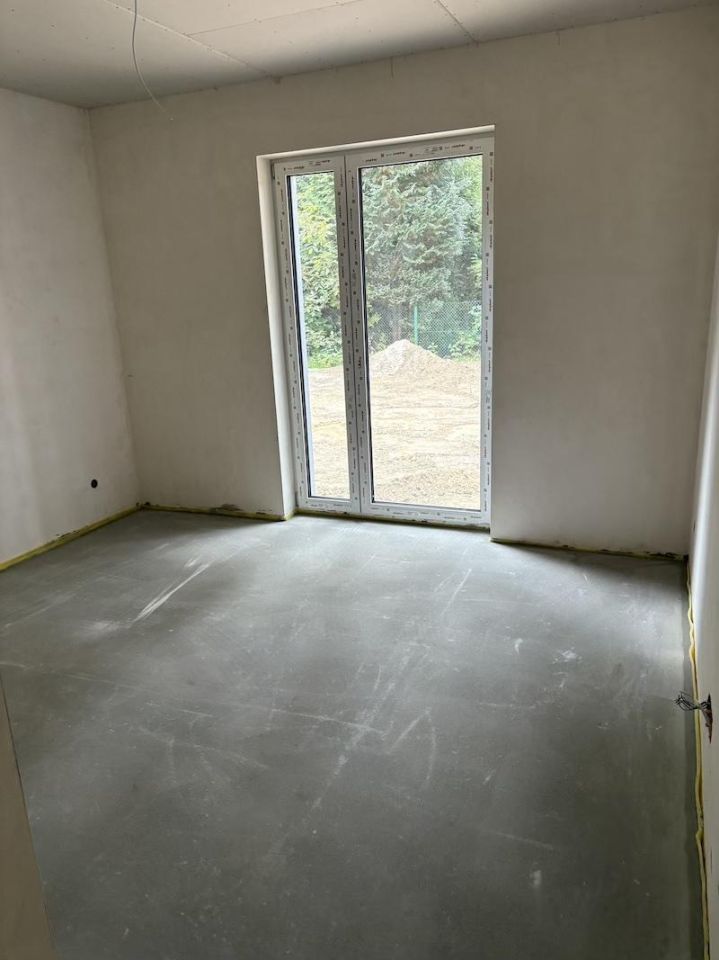 dom wolnostojący, 4 pokoje Rosanów, ul. Małgorzaty. Zdjęcie 9