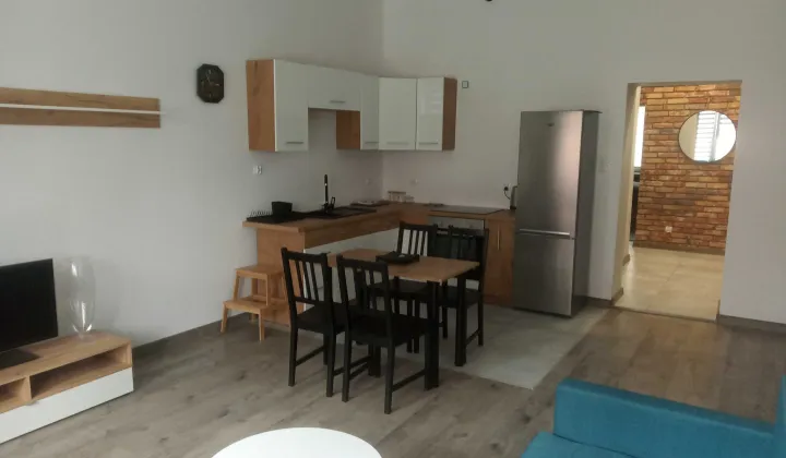 Mieszkanie 2-pokojowe Brzeg, ul. Wolności