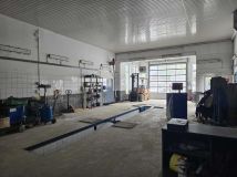 Hala/magazyn Sade Budy