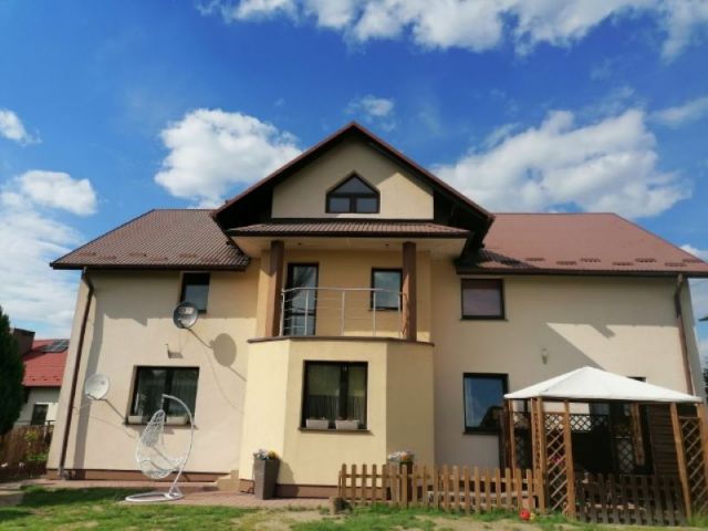 dom wolnostojący, 8 pokoi Kraków Swoszowice, ul. Babiego Lata. Zdjęcie 1