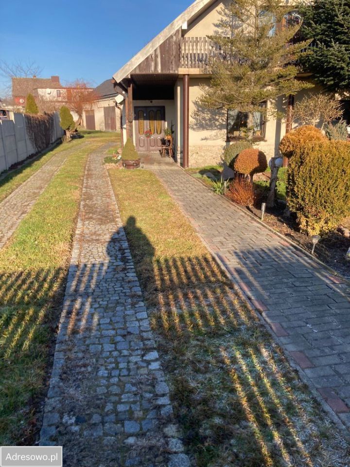 dom wolnostojący, 4 pokoje Tułowice, ul. 1 Maja. Zdjęcie 8