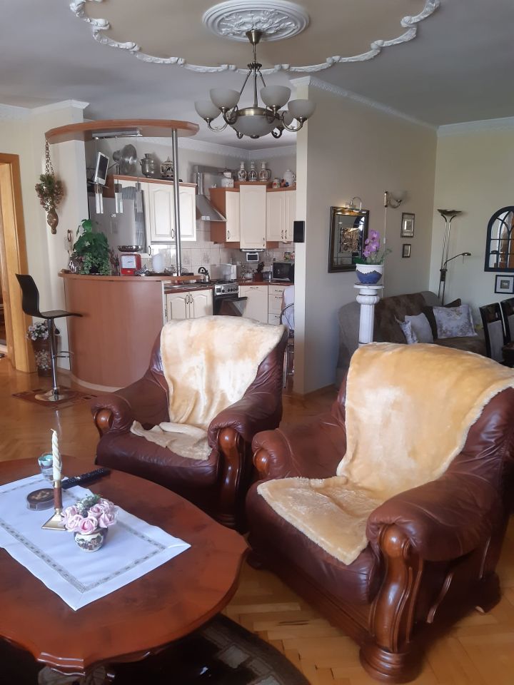 dom wolnostojący, 5 pokoi Pleszew, ul. Kossaka. Zdjęcie 9