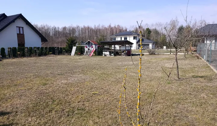 Działka budowlana Brończany