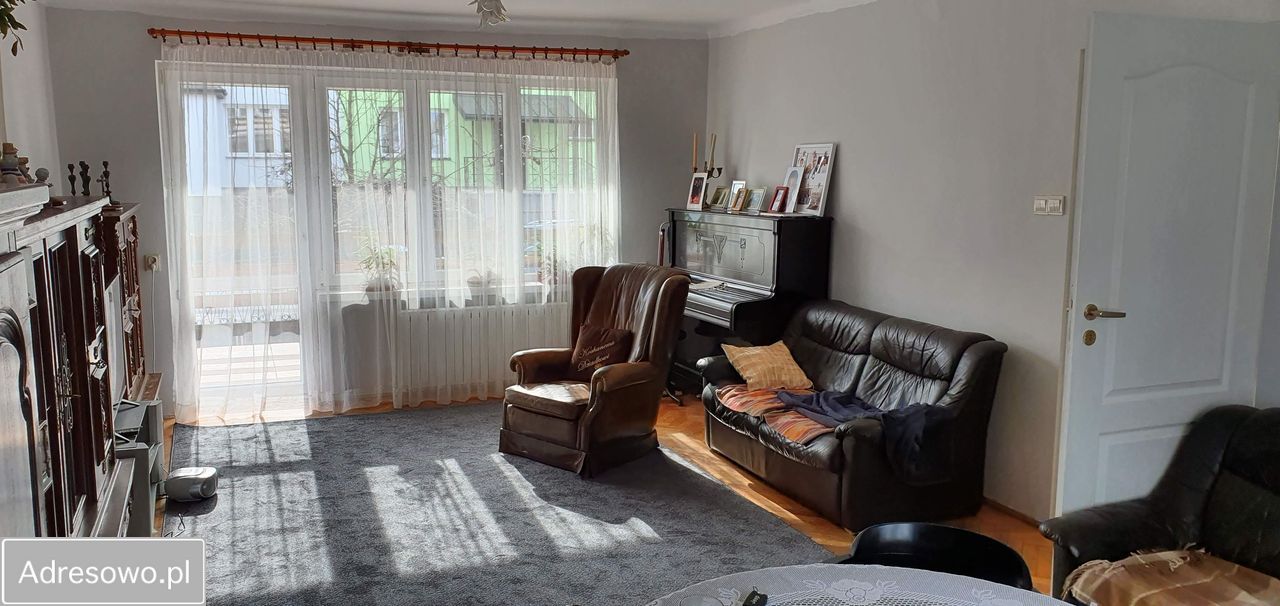 bliźniak, 4 pokoje Sokółka. Zdjęcie 4