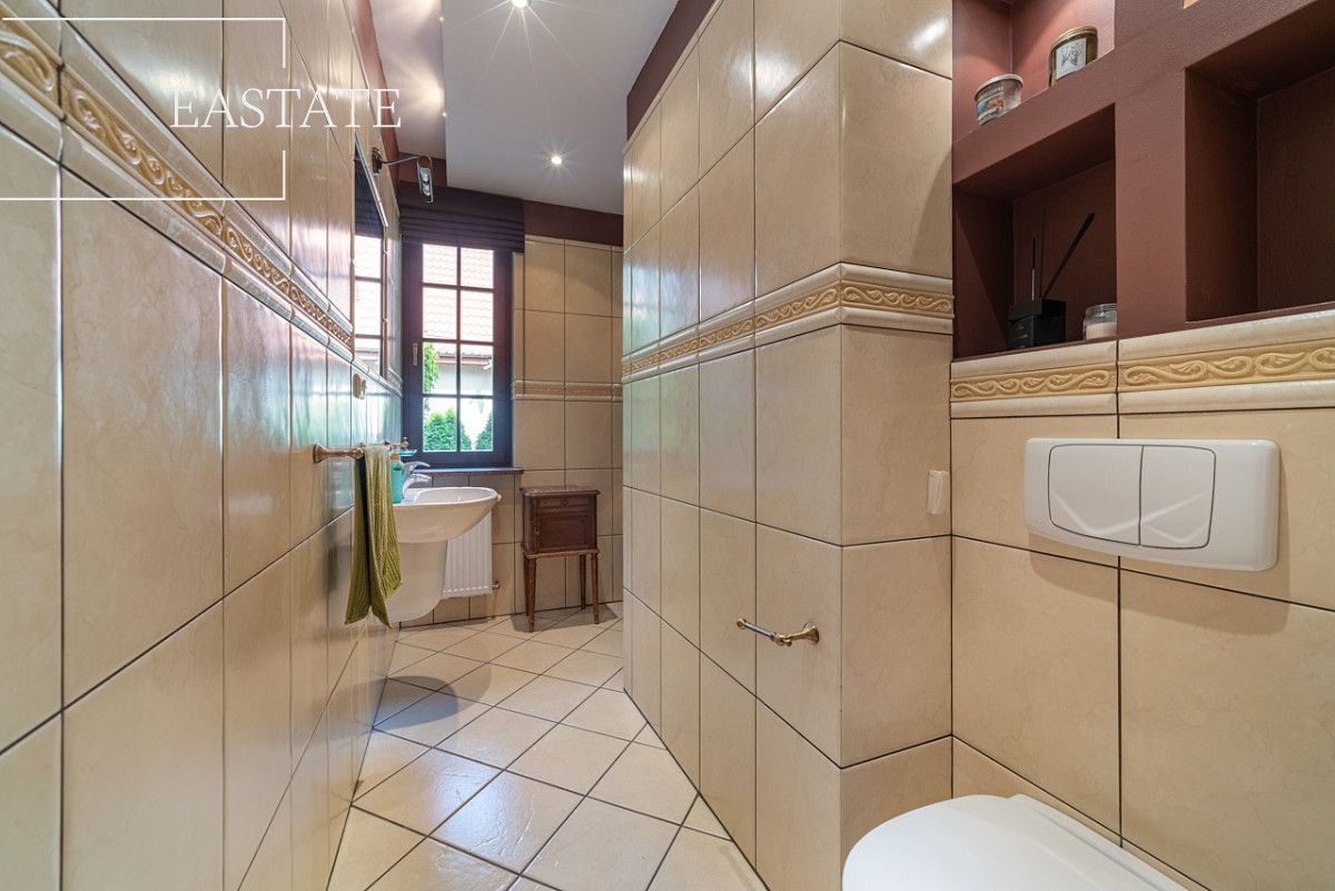 dom wolnostojący, 8 pokoi Warszawa Wawer, ul. Drwali. Zdjęcie 10