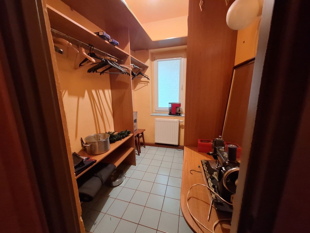 kamienica, 9 pokoi Gdynia Leszczynki, ul. Morska. Zdjęcie 25