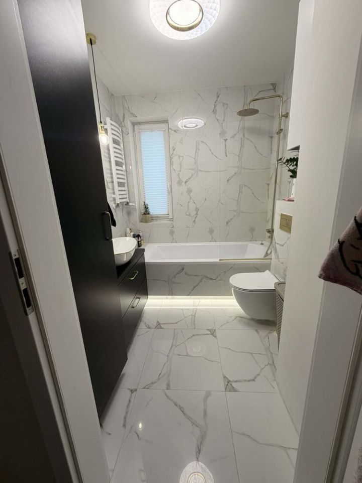 Mieszkanie 3-pokojowe Marki. Zdjęcie 5